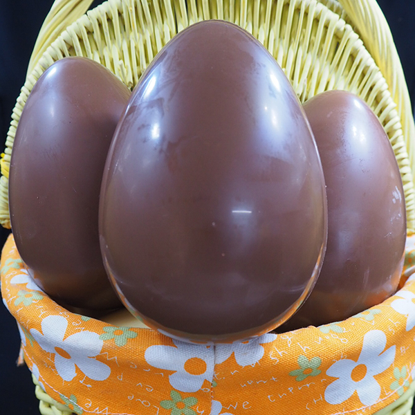 Huevo de Pascua de chocolate