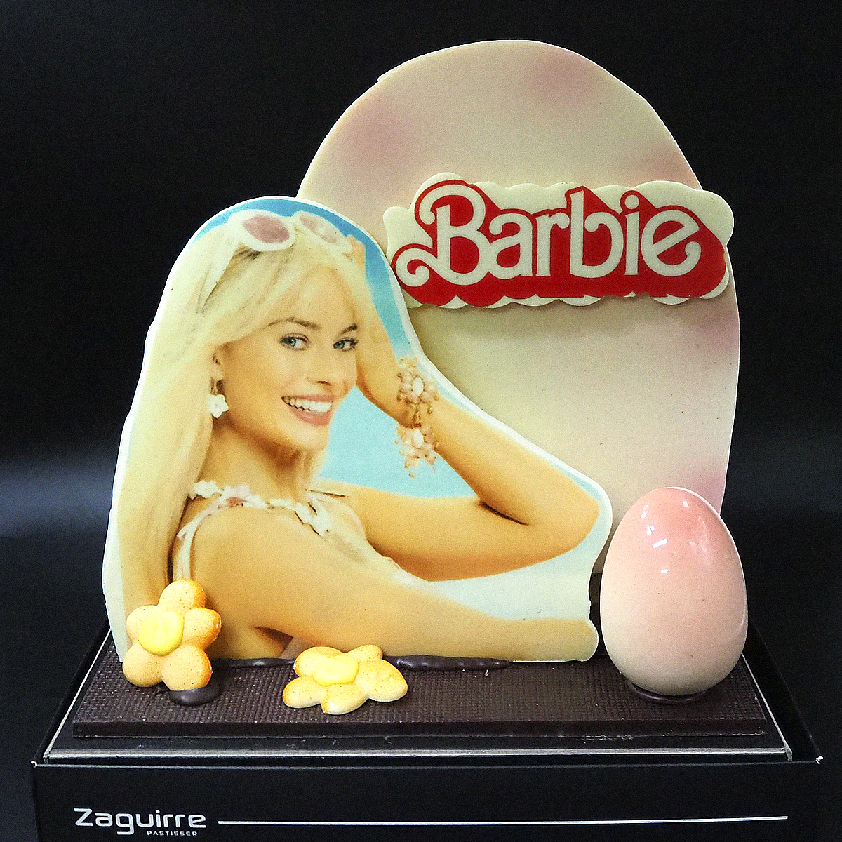 Mona de Pasqua artesanal elaborada per Zaguirre Pastisser amb la figura de la Barbie